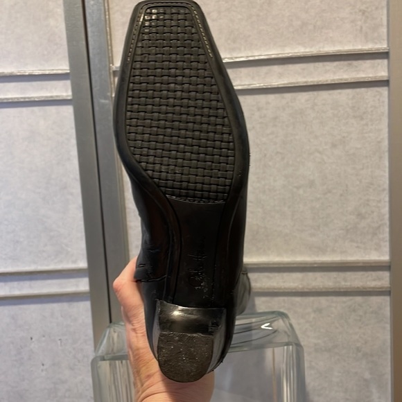 Cole Haan size 9 B - Picture 5 of 14